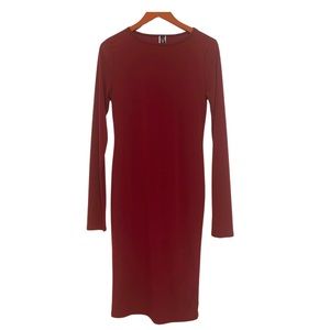 Windsor Burgundy Long Sleeve Midi Dress. Size L.